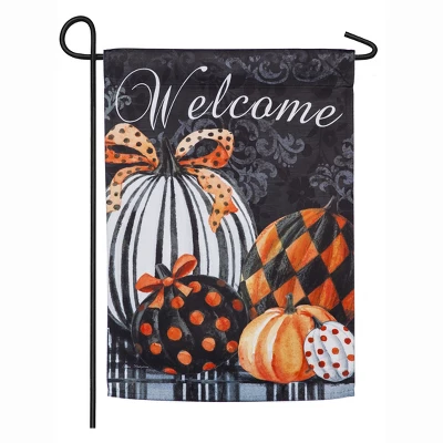 Evergreen Flag Elegant Pattern Pumpkins Garden Suede Flag 1 Evergreen Flag Elegant Pattern Pumpkins Garden Suede Flag